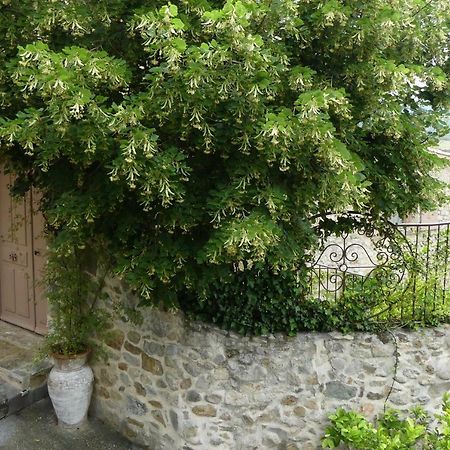 Les Vieux Murs Montfort  Esterno foto